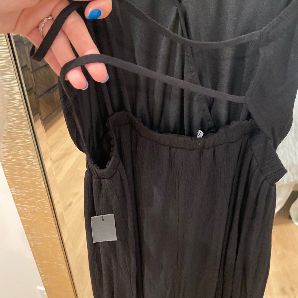 Lulus maxi dress with back cutouts - Picture 4 of 7